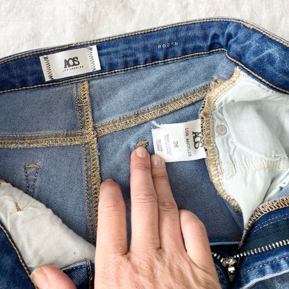 AOS L.A. Robyn High Rise Light Wash Skinny Jeans - Picture 5 of 10